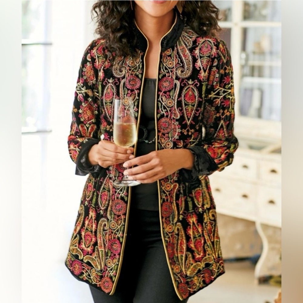 NWOT Soft Surroundings Veranasi Velvet Embroidered Jacket